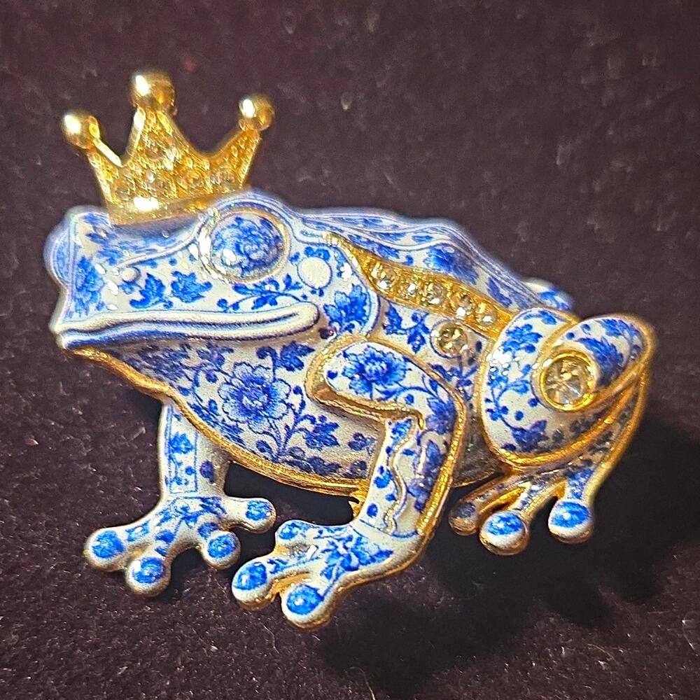 Vintage Style Blue White Enamel Frog Prince Brooch Gold Tone Rhinestone Pin
